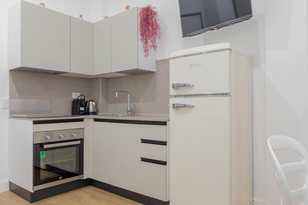 Nuovo Intimo Apt A 10Min Dal Duomo - Homeunity Милан Экстерьер фото